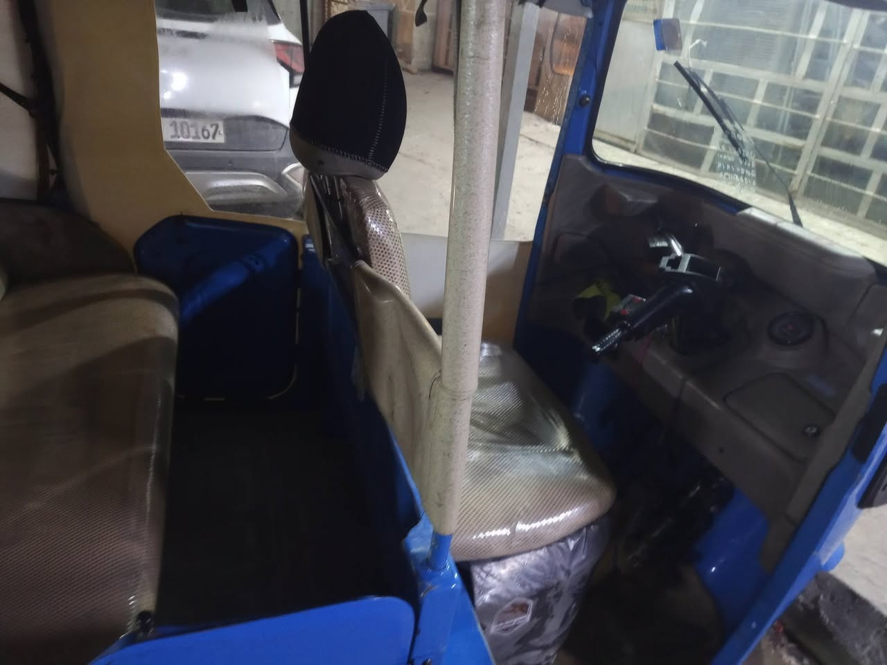 سلام عليكم تكتك للبيع رقم بغداد انكليزي بيه صفحه صبغ وبلغد بارد مكينه وكير خير من الله  موديل2021 المكان حي الإعلام تقاطع تدرويش
رقم التليفون:***********
