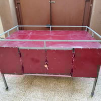 ميز شرط جديد ما مستخدم طول 185 عرض 110 ارتفاع 120 تواير صغار متحركه تر...