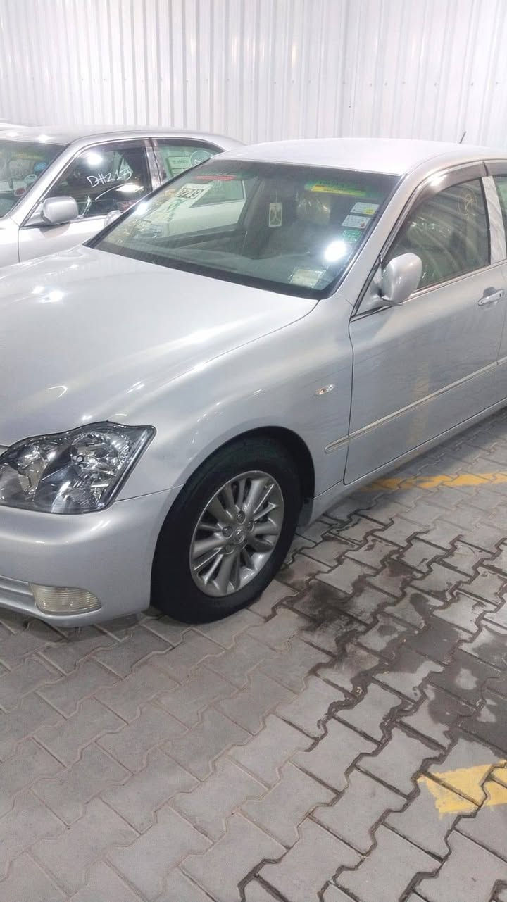 سلام عليكم
شاهينه 2006 للبيع مكمركه باقيه فقط على رقم
سياره مكفوله   لا كصه ولا عيب شرعي  
سياره بصمه  بلاديه ..و 5 بصمات بيبان وجنطه 
 تبريد قطعتين   جام اوتوه . لايت  دوار مري كهرباء 
غرفه مخمل عسلي  كشنات كهرباء 
اصل 3 دكم   
رقم كركوك شاصي 80 محرك 2500 
كير ومحرك مكفولات 
سعر 125 وبيه مجال حك جيه 
مكاني نجف 
 للتواصل على رقم *********** وتساب
