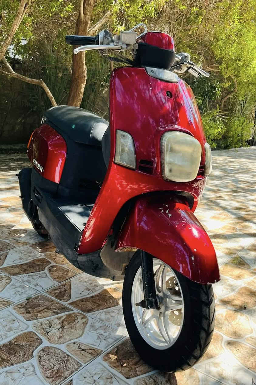 السلام عليكم
دراجه بوليسي موديل 2008 محرك مكفول تايرات جدد سرعه 120 ويل نجمه كفرات جدد
بريك خلفي سلف هندر كله شغال السعر 425 وبي مجال شي بسيط 
***********
