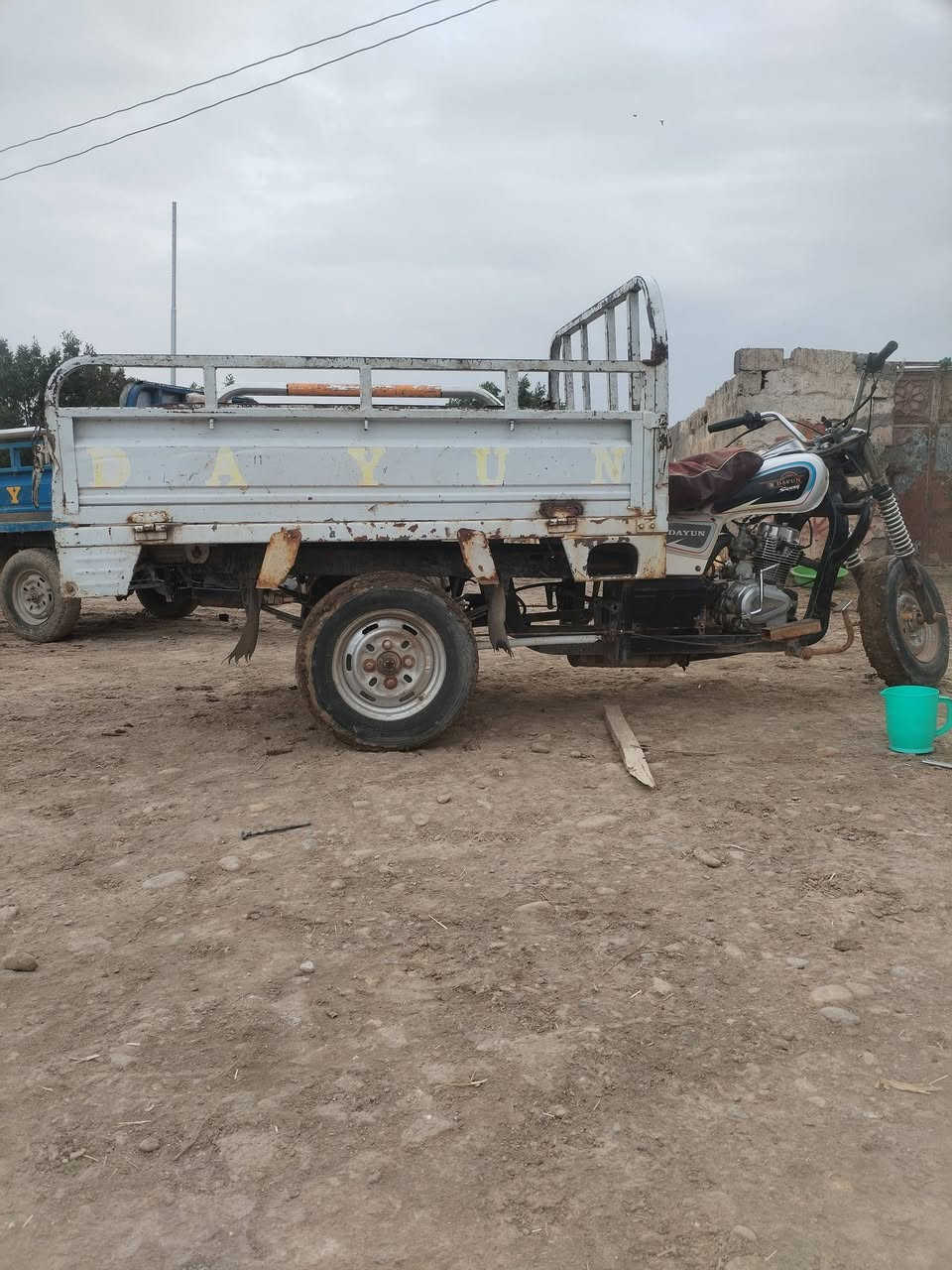 السلام عليكم ستوته لبيع موديل ١٤ اوراق مكينه جديده ضفيره جديده تايرات جدد مكينه مامفتوحه ***********مكاني رفاعي
