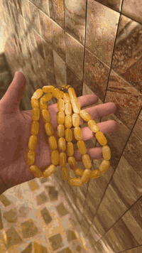 مسباح كهرب كبسولي جبس بعسل خامة جميلة جداً من الخامات الصعبة الوزن 60 غرام / عدد الحبات 42 
يوجد توصيل الى جميع المحافظات 
*********** واتساب - ماسنجر
