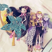 مونسترات • 5 قطع • هدية وستاند