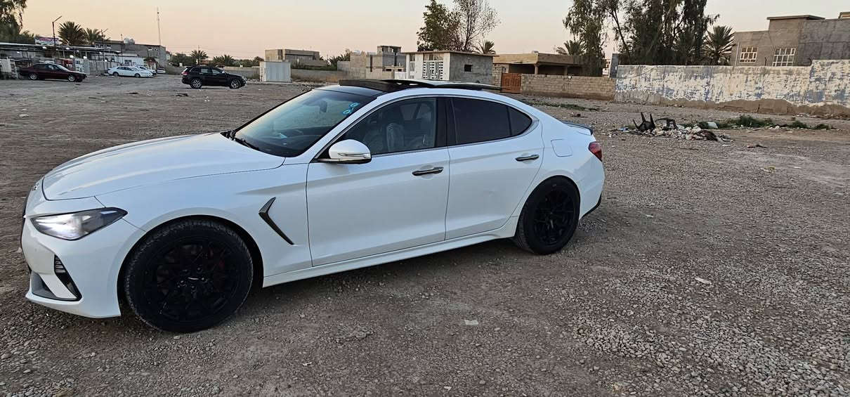 v6    3300 توين تيريبو
مواصفات للاخير
 سلايت قماره اسود 
بصمه
 كشن تدفئه تبريد  كهرباء 
ستيرن كهرباء وخزن ميموري 
ويل ١٨. فجوج بريك برمبو 
دوتوشوب ع جامه الاماميع 
  انضمه قياده ٥  مع ماوس 
تحديد مسار   نقطع عمياء 
كامرات ٣٦٠  عدد ٥ 
ماشيه 55 الف. رقم بغداد باسمي 
 حادث مبين بصور 
جاملغ وبنيد. وبلعراق شخط بجاملغ خلي وعبر ع باب  
سعر 220  $ ترهم مراوس 
***********
