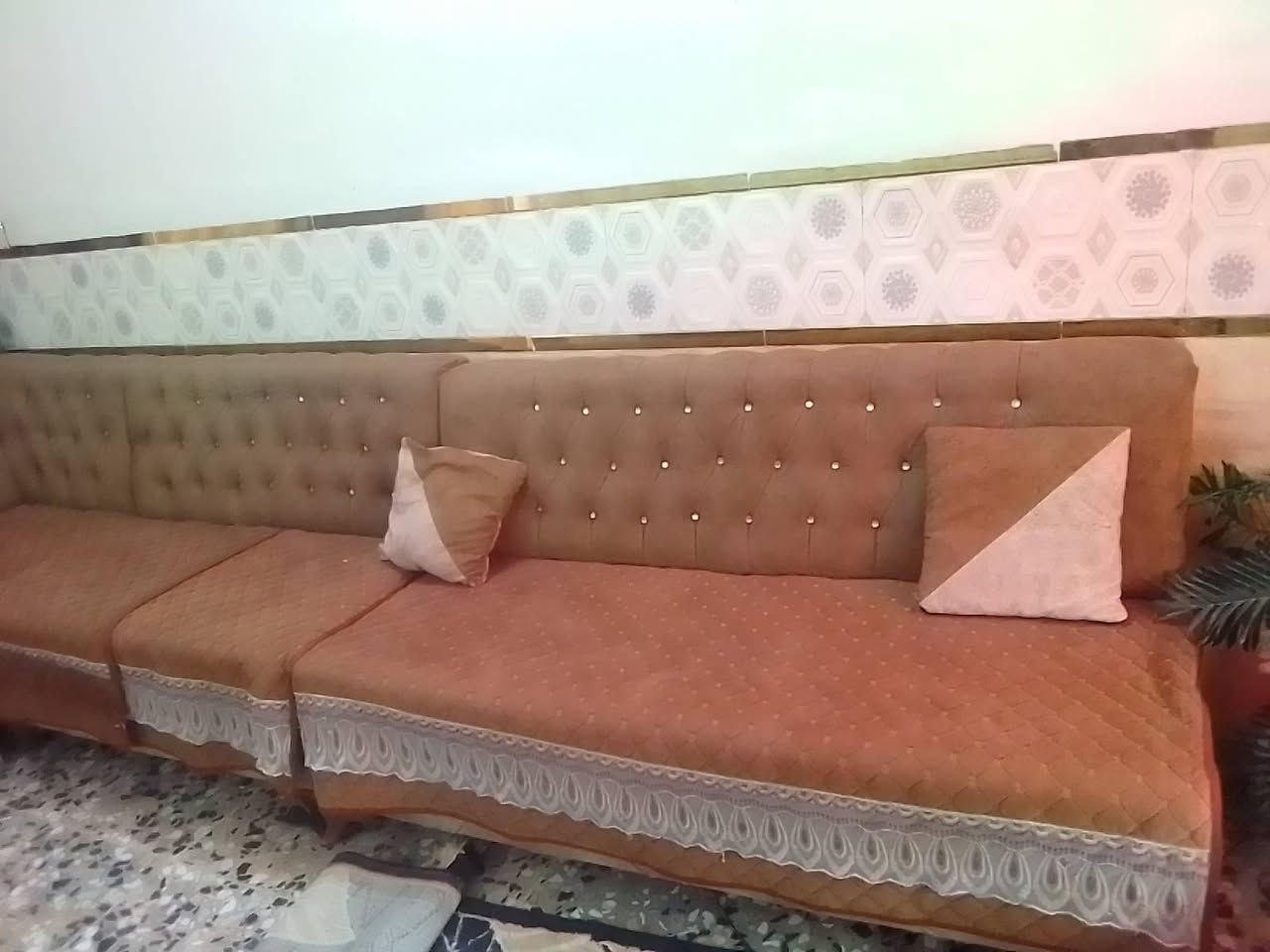 سلام عليكم عندي ديوان 9 مقاعد البيع مكانه الحسنيه يم مرور سعر 160الف كلش نضيفه


**إذا كنت صاحب هذا الإعلان وتريد حذفه لأي سبب، رجاءا أرسل رسالة إلى الدعم الفني**