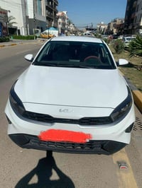 سيراتو ٢٠٢٤ • ماشية ٣٥ الف • طعجة بالباب