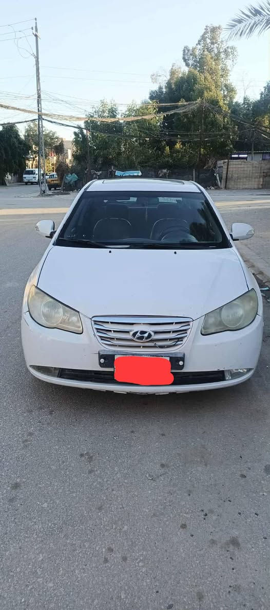 النترا 2011 للبيع
ادووووات ادوووووات 
حداديه جديده 
محرك وكير جديد 
تايرات جدد 
مكاني النجف 
35$
***********
