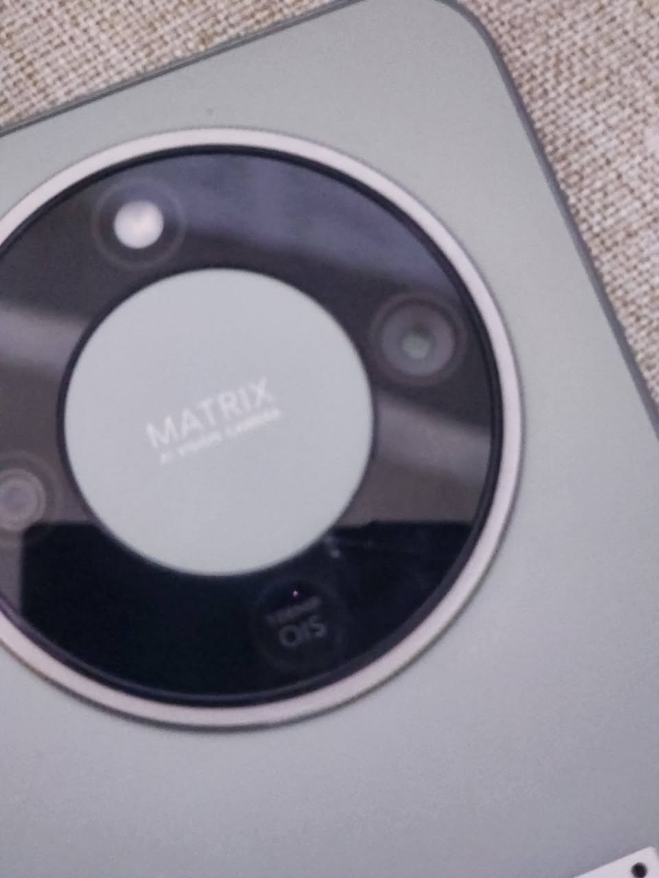 هونر x9d ذاكرة256  عشوائية 12 نضافة95% بظهر فطر ناعم كلش موضح بصورة نهايتة 325الف ***********
