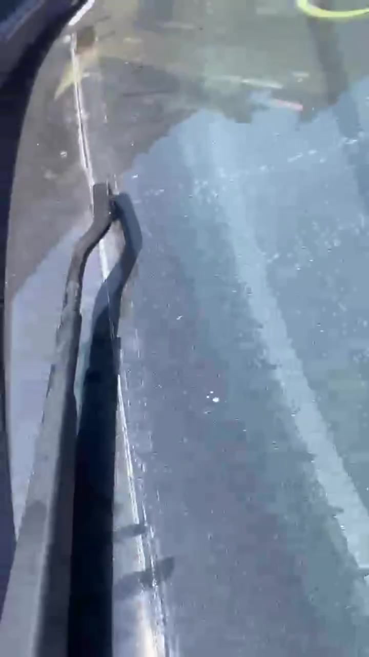 هونداي النترا موديل 25
حادث كما موضح بالصورة 
بدون دواخل بدون تبديل بدون يرباك 
السياره حالين بعمان 
بمكان المشتري دخالها ذوي الشهداء 
مكاني بابل 
السعر ب112
***********

