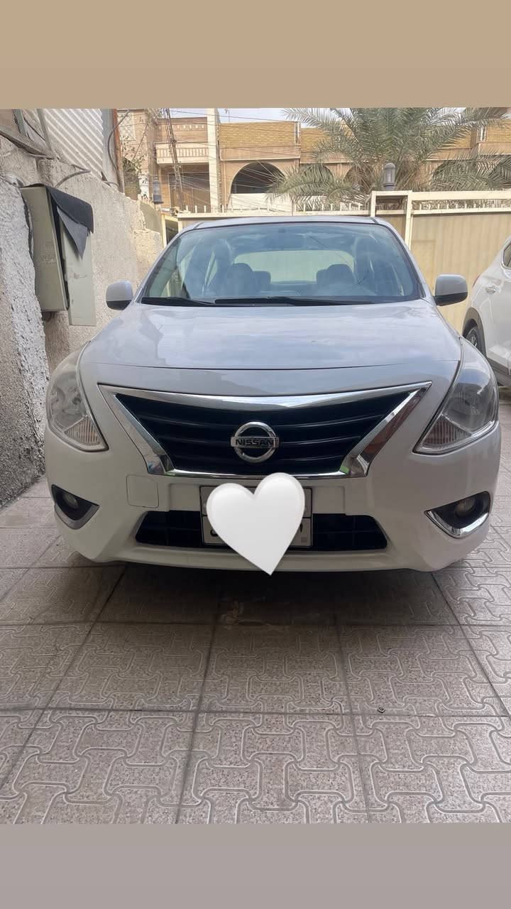 السلام عليكم
نيسان سني هندي بليته زركه لون ابيض موديل 2021 رقم اربيل سنوية بعدله 9 اشهر تحويل وكاله ثاني يوم 
السياره ماشية 89 
دوشمة ارضية
  دوشمة كشنات 
شاشة كامره امامية خلفية
 سياره جاهزه للاخير 
بيه مكانين بارد وباب تبديل
السعر 95
*********** مكاني بغداد عامرية
