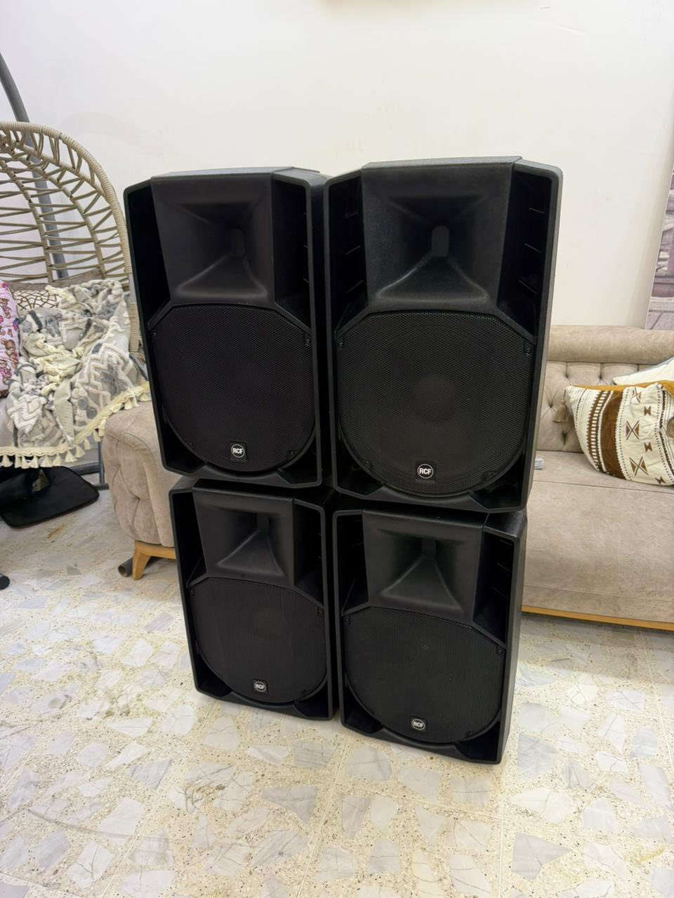 لبيع اصلي 725نضافه ميه بل ميه مكان بغداد ***********
