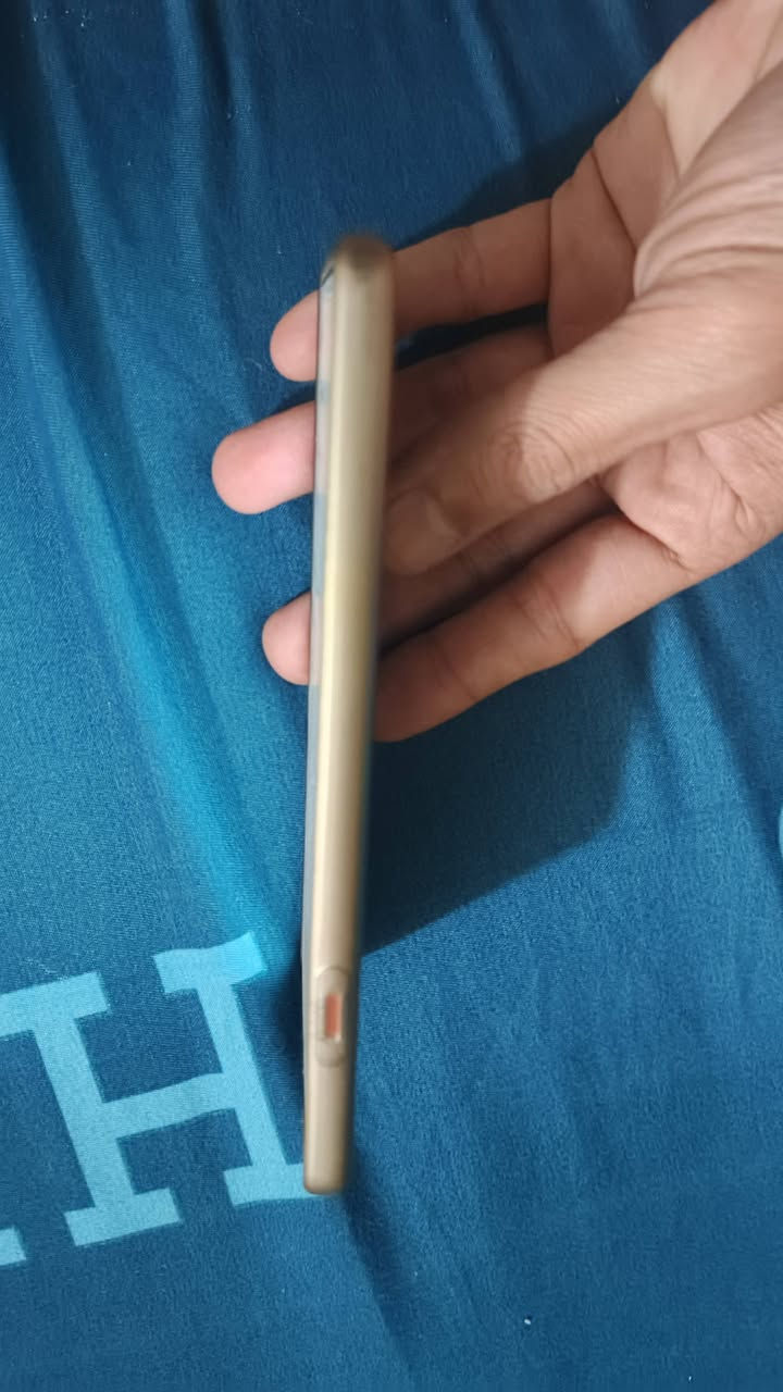 جهاز تكنو 40 مستخدم شهرين غراضه فقط كارتونه جهاز لوك نظافه رام 8 ذاكره 256 الشاشه 120 هيرتز .. السعر 210 وبي مجال قليل للشراي


**إذا كنت صاحب هذا الإعلان وتريد حذفه لأي سبب، رجاءا أرسل رسالة إلى الدعم الفني**