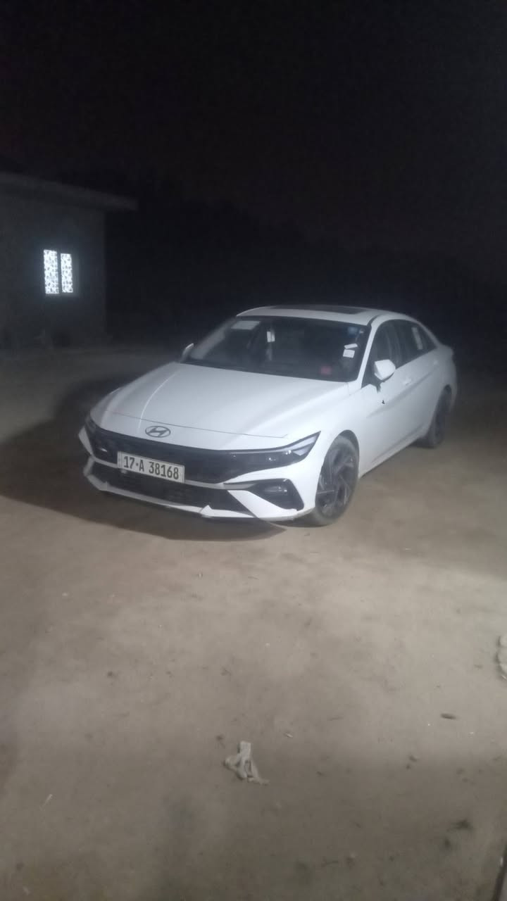 سلام عليكم سياره لنترا خليجي تجميع صيني مديل 2024 كفاله عامه سياره نضيفه كلش ماشيه 59 حقيقي لسعر 145 وبيه مجال
***********
