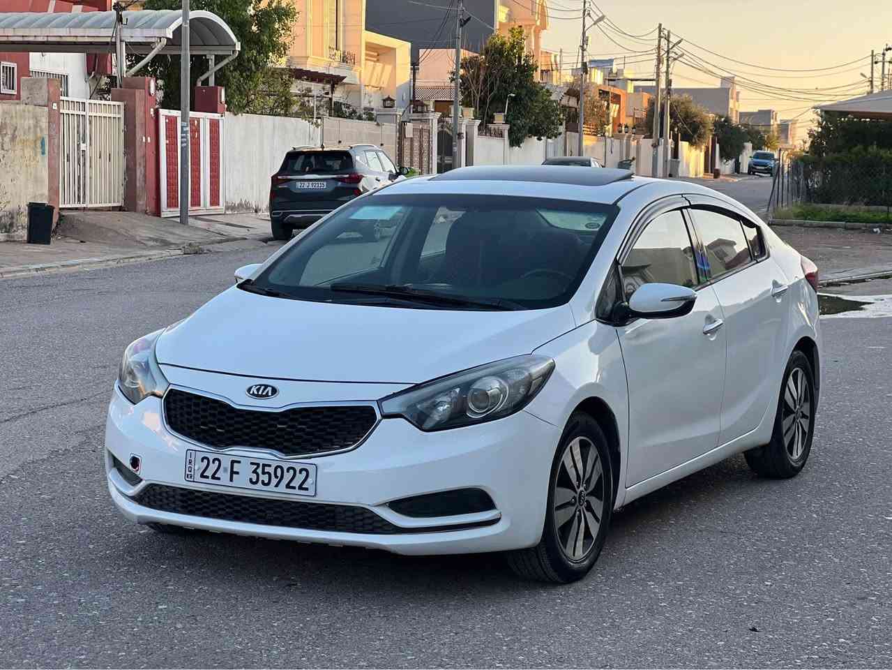 ***********
***********
كيا سيراتو موديل 2014 سيارة  رقم سنوي كلها جديد سيارة بسمي تريد تحويل او وكالة نفصل يوم كير محرك صدر كلها بشرط مكفول كفالة جوة سوق بلاش بلاشششش فقط 89$😱 مكان باربيل Singapore
