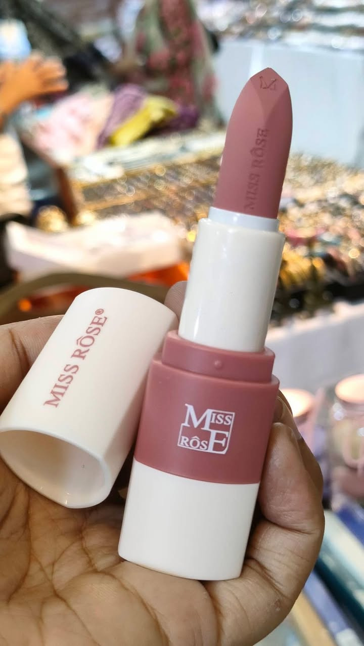 كوزمتك ئاسو❤️
اهلاً وسهلاً زبائننا الغوالي ❤️
وصل وجبه جديد 
حمره ماركه  اصلي 
العنوان /خانقين شارع الاطباء فرع عماد مرطبات ❤️
يوجد خدمه توصيل لجميع محافظات العراق


**إذا كنت صاحب هذا الإعلان وتريد حذفه لأي سبب، رجاءا أرسل رسالة إلى الدعم الفني**