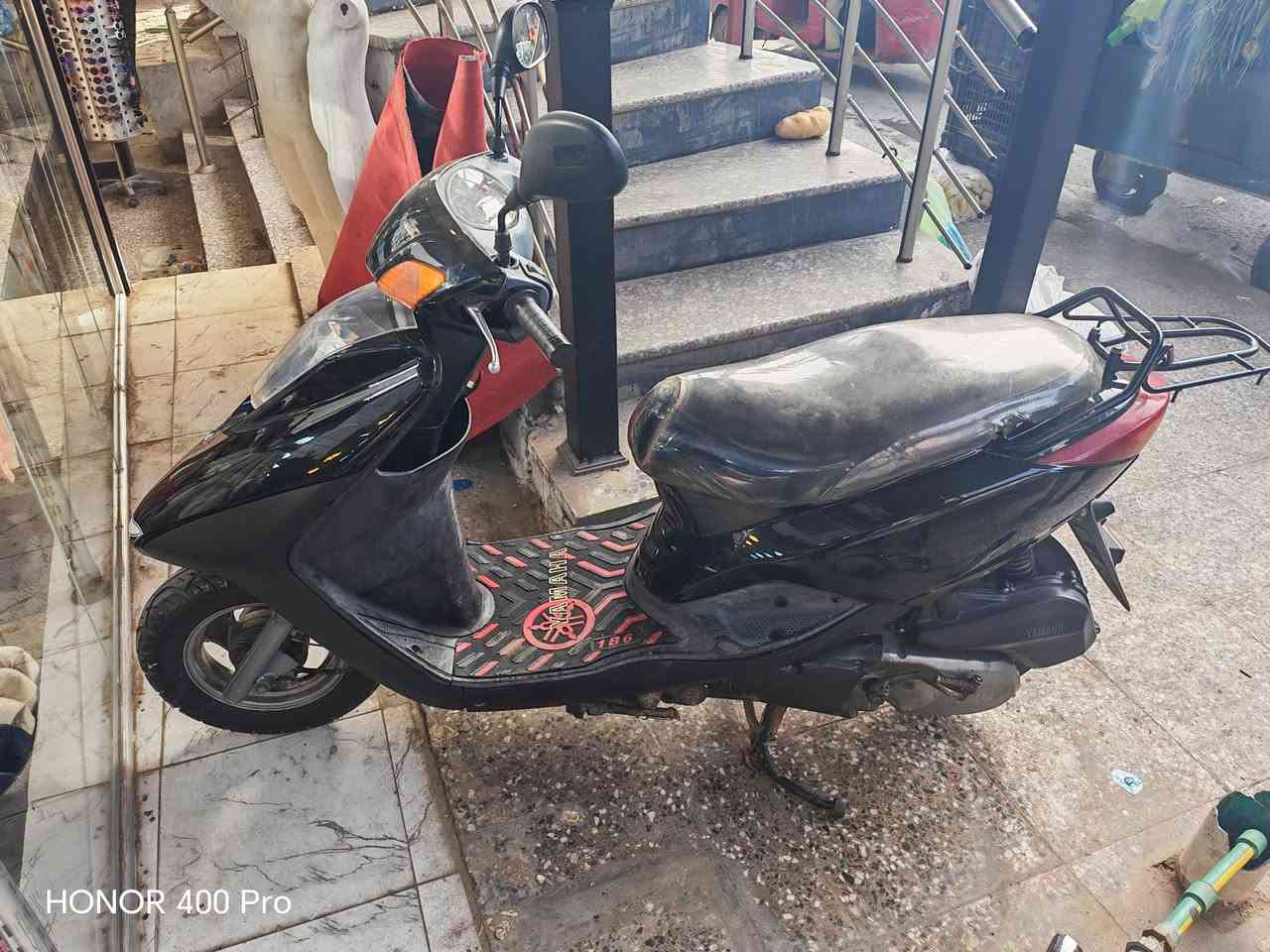 دراجة بريز للبيع كاملة مكملة
اي نقص مابيها كلها جديدة  بيركات كهربائية متصرف عليها ايشي *********** موجود واتساب
