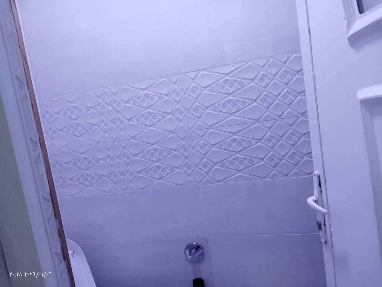 يالله سلام عليكم بيت مساحة ٤٥٠ متر
طابو سند ٢٥ قريب عالشارع العام
بناء حديث طابوق ورفت 
يحتوي على ٢غرف نوم 
استقبال وصاله
مطبخ وحمام
حديقة وكراج سياره
العنوان المداىن قرب مطعم البستان
للاستفسار الاتصال على ***********
