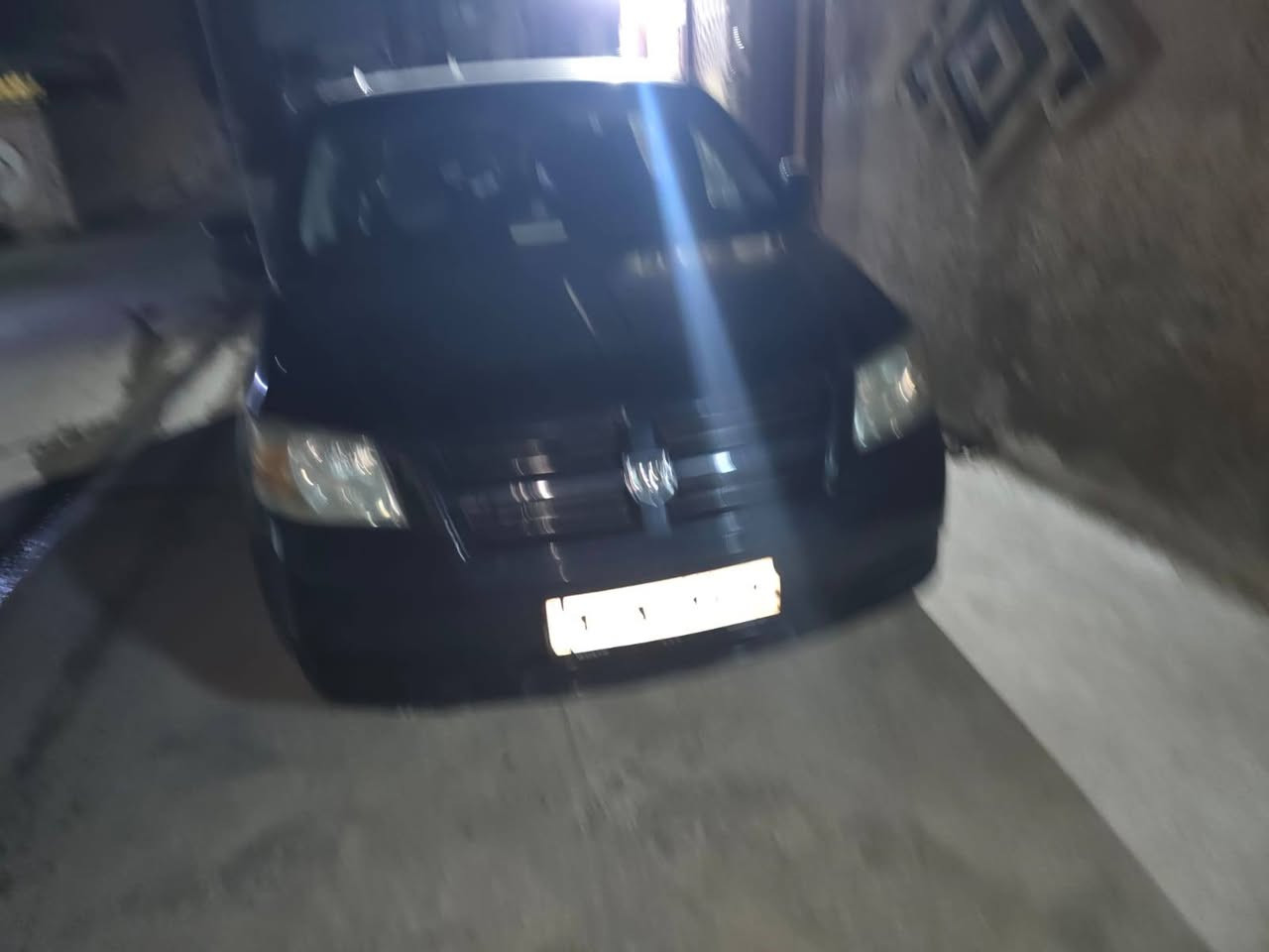 لسلام عليكم دوج كرفان للبيع 2008ضرر جملق وره معجون قليل رقم نينوى المكان موصل السياره اب اسمي
مستعجل عل بيع هاذ رقمي ممتواجد علا فيس ***********
