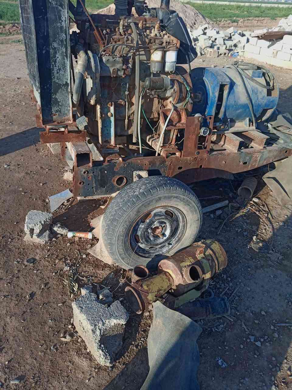 السلام عليكم ورحمة الله وبركاته 
محرك للبيع فوركسن دينمه 50كيفي   للستفسار ع
***********
