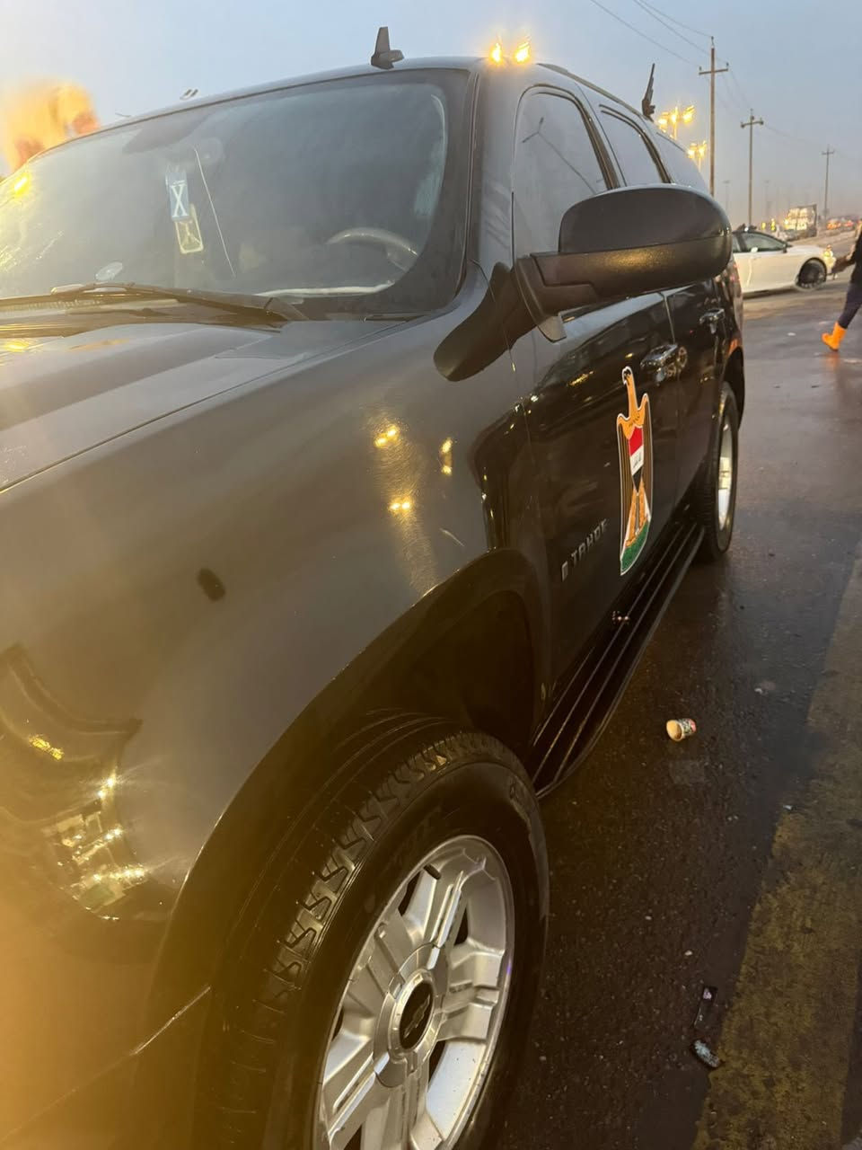 السلام عليكم 
تاهو موديل ٢٠١٠ 
LTZ  فول الفول 
ادوات السياره جديده ومناقصهه شي 
بيهه مكانات صبغ 
محرك كير صدر عشاير سرقه مكفوله وحته بدون كص 
مكاني بغداد الامين 
السعر ٨٥ وبيهه مجال بسيط 
*********** 
متومه وطبق الاصل
