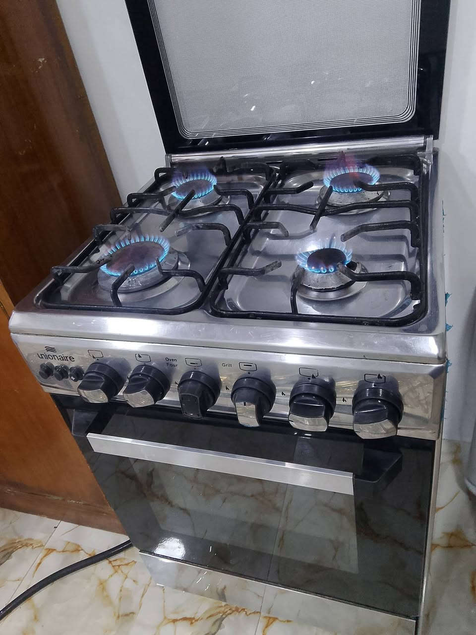 للبيع طباخ 4عيون نضيف فول
فرن فوك وجوه شغل مابيه أي ضرر افحص يله تأخذ السعر 75 شراي يجي خاص المكان بعقوبه منطقت الحديد توصيل موجود


**إذا كنت صاحب هذا الإعلان وتريد حذفه لأي سبب، رجاءا أرسل رسالة إلى الدعم الفني**