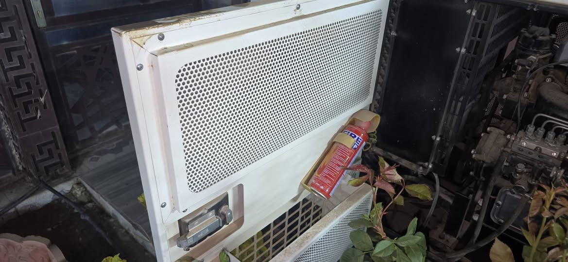 للبيع مولد صيني 30 kv  /   ٣ فيز   مشتغل قليل جدا تقريبا ٣٠ ساعة فقط بعده بالضمان سنة او ١٠٠٠ ساعة من شركة طاقة المستقبل ينطي اكثر من ٧٥ امبير صافي. موجود وياه فلاتر احتياط جديدة. مكان المولد ديالى الخالص . للمعلومات ومعرفة السعر الاتصال بالهاتف
***********
