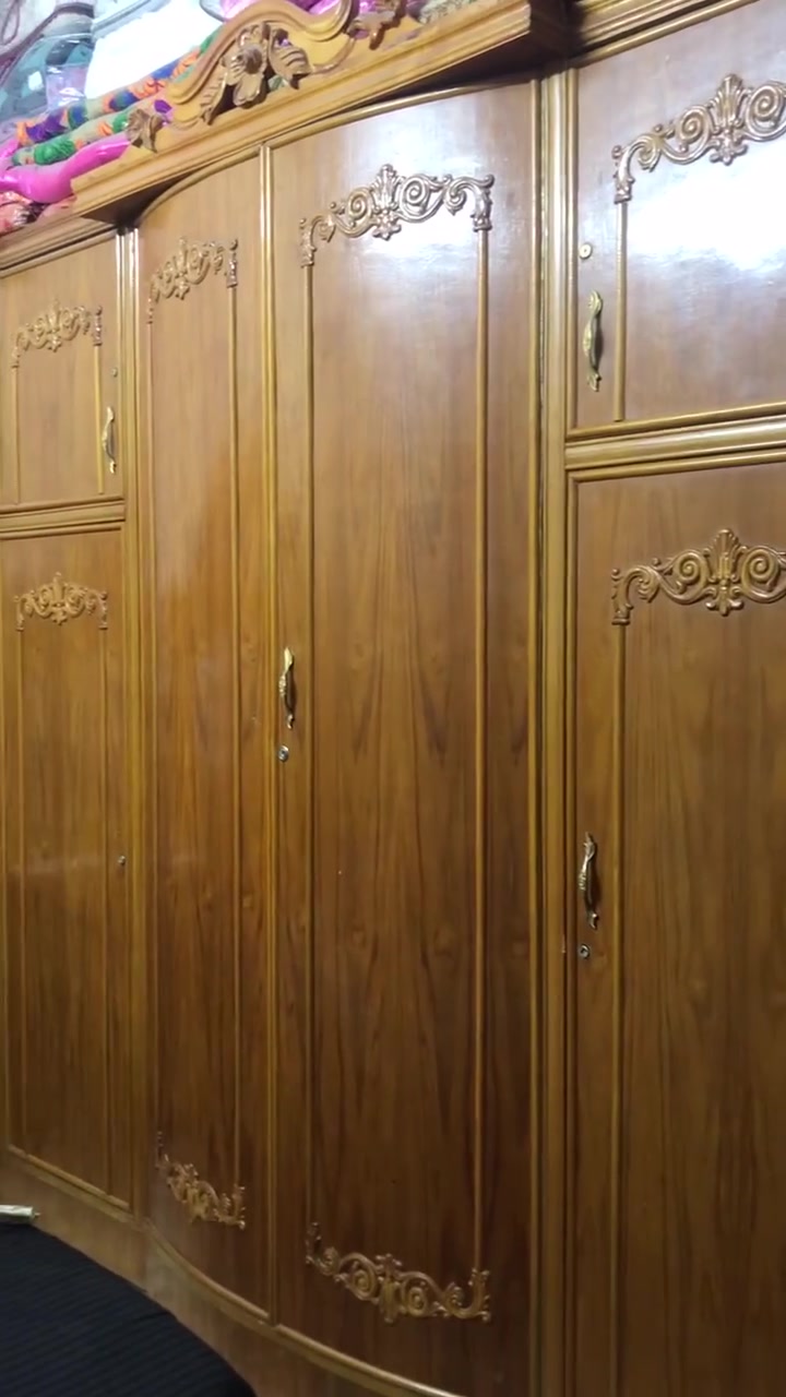 غرفه نوم صاج من الخارج وداخل للبيع سعرها 500 بيها مجال مكاني بغداد مدينه الصدر


**إذا كنت صاحب هذا الإعلان وتريد حذفه لأي سبب، رجاءا أرسل رسالة إلى الدعم الفني**