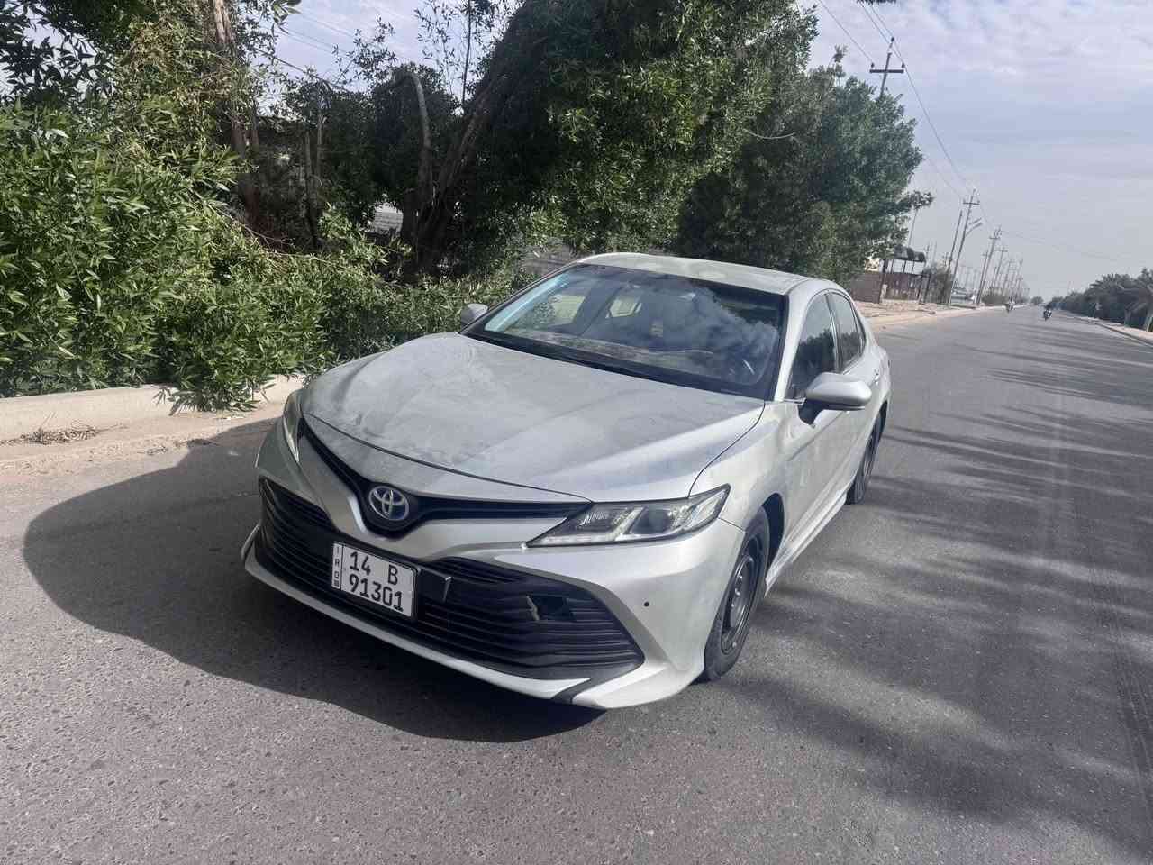 سلام عليكم
سياره كامري مديل 20 معليه 23
 هايبرد كفاله من لضربه بيها صبغ مكانها البصره الشعيبه 
لسعر 130 
الاستفسار ***********
