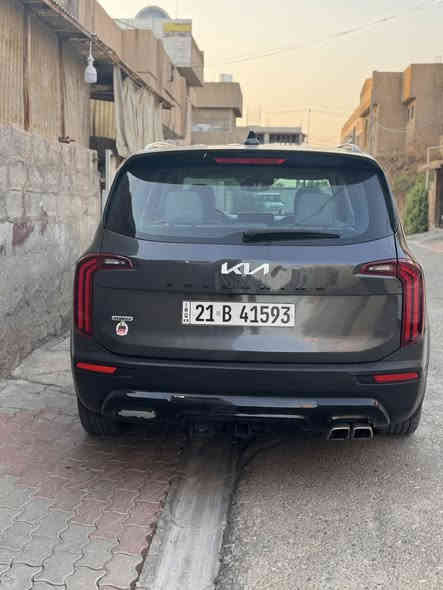 للبيع كيا تيلورايد 2022
فئة برستيج SX
‭0770 286 5952‬
• المحرك: V6 سعة 3.8
• الكير: أوتوماتيك
• الدفع: AWD
• عدد الركاب: 7 ركاب
• الكماليات: فتحة بانوراما، تبريد وتسخين مقاعد، شاشة كبيرة، رادار، بصمة، كاميرات 360، مواصفات فول برستيج SX.
- بطاقة بانزين موجودة
- ⁠ايرباكات كلها سليمة
• الحالة:
حادث بالصندوك فقط+
بيها طخه بل هلال من طرف سائق

 والدواخل نظيفة جداً بدون أي لعب.
السيارة ماشية (75 الف)
محافظ عليها من كل النواحي.
العنوان كركوك
السعر 360 بيها مجال بسيط
