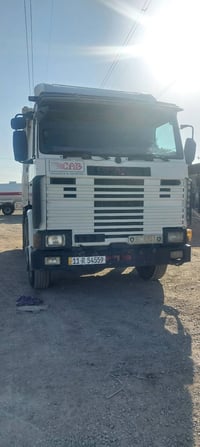 للبيع سكانيا 143مديل 96 كير 3/3 رقم بغداد انكليزي سنويه 2030 للستفسار ...