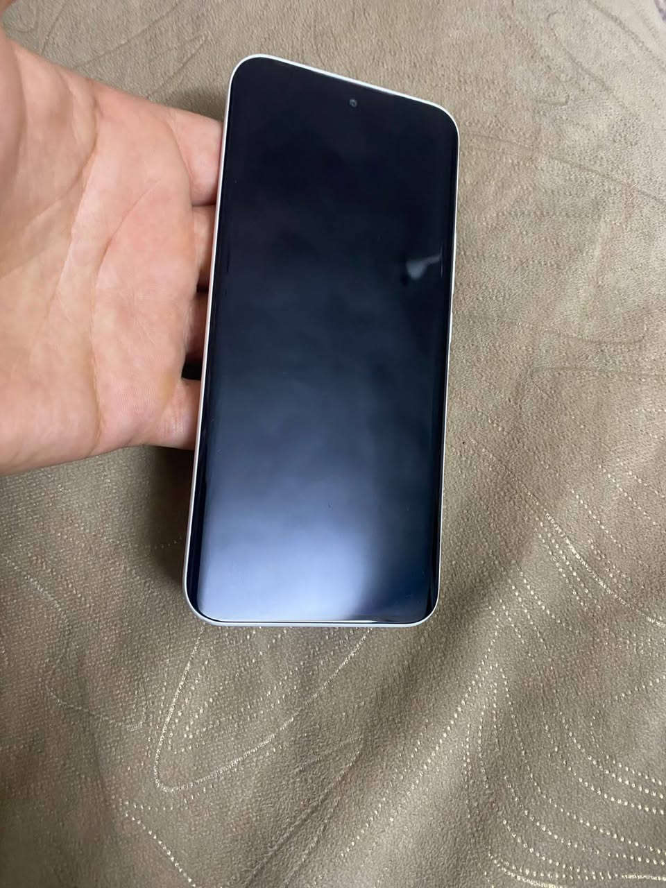 سلام عليكم تكنو بوفا سلم دبل سيمكارت ذاكره256 بطاريه5500 شحن 24ساعه شاحنه33واط انحف تليفون بل عالم انحف من لجكاره ضد لمي ضد لكسر ضمات 13شهر مستخدم شهر واحد كارتونه وغراضه كامله للبيع او مراوس ايفون13 برو ماكس (سبب لبيع) ما استخدم اندرويد مستخدم ايفون بكاني بغداد لمدائن قرب فلكه سلمان باك *********** بي وتساب

