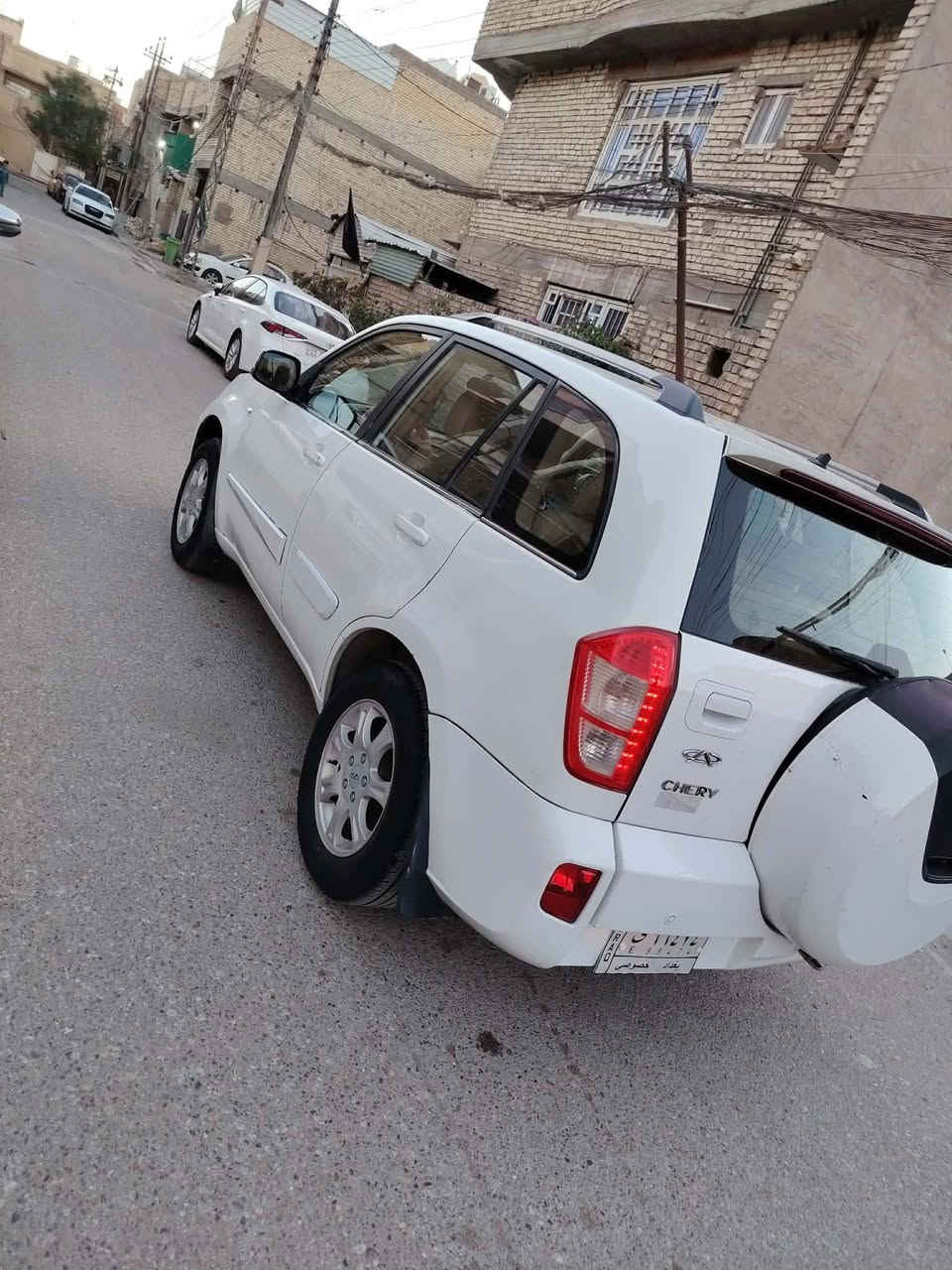 السلام عليكم 
تيكو موديل ١٣ كفاله كير ومحرك تبريد تدفئه وي السويج كهربايئات كلها شغاله حداديه جديده تخم تايررات جديد لاضربه ولاصبغ ولاتبديل جاهزه من كلشي شرد التحويل السعر ٦٣ وبيها مجال عنواني بغداد الكرخ الاستفسار اتصل ***********
