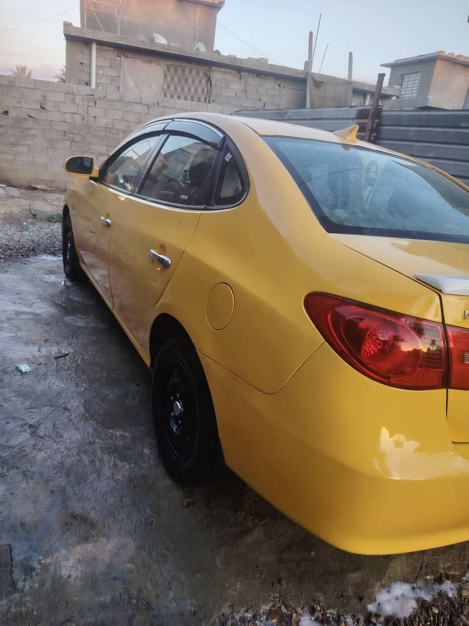 انتر مديل 2009 وراد أمريكي مكينه ٢٠٠٠ مصفره هيه وغرامات بسمي سنويه 31 كير ومحرك خير من الله سعر 88 بيه مجال مكاني بغداد سياحي ***********
