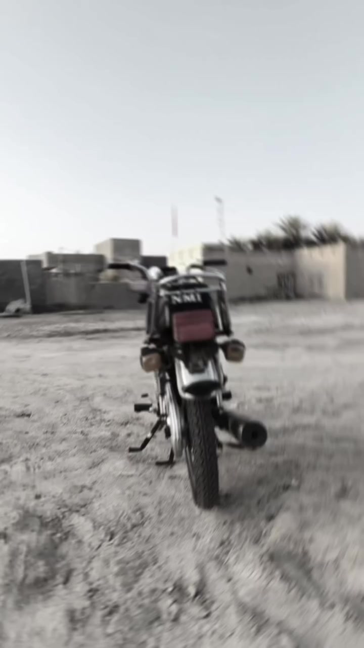 سلام عليكم دراجه اربعه كير ارشا موديل 22 اوراق اصولي رقم لوااحت بعدهن مامطلعهن دراجه بيه نواقص قليل دراجه بيها شلعا تعمير كله25 مكاني ديوانيه 
خاف مفتوح موشراي لايدخل خاص


**إذا كنت صاحب هذا الإعلان وتريد حذفه لأي سبب، رجاءا أرسل رسالة إلى الدعم الفني**