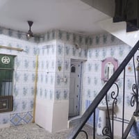 دار للبيع في منطقة الشرطه الخامسه مساحه ٥٠ متر واجهة ٥ × ١٠ شارع مقرنص...