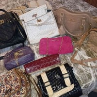 اغراض مستعملة • اكسسوارات شخصية • اكسسوارات مستعملة • محابس • مجموعة م...