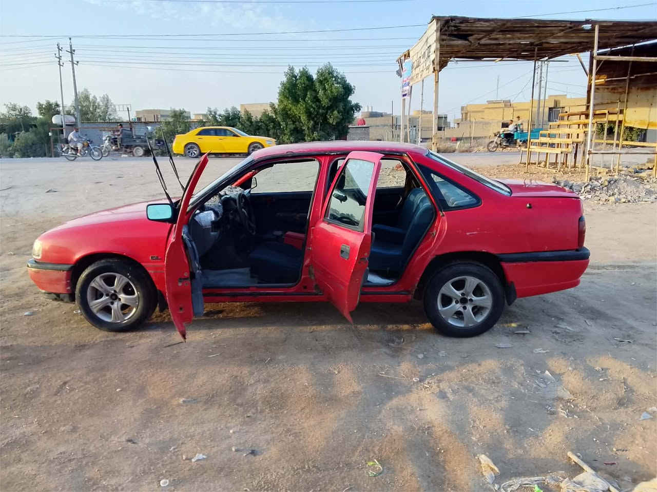 سلام عليكم اوبل فكتره مديل ٩٤ رقم ذي قار راعيه موجود بل ناصريه مكينه كورله وكير ١٦٠٠ السياره  تخم تاير باتري جديد كهربائيات كله شغاله  مكانه ناصريه سوق الشيوخ 
ما متواجد خاص *********** /***********واتساب
السعر ٢٠ ورقه وبيه مجال لشراي
