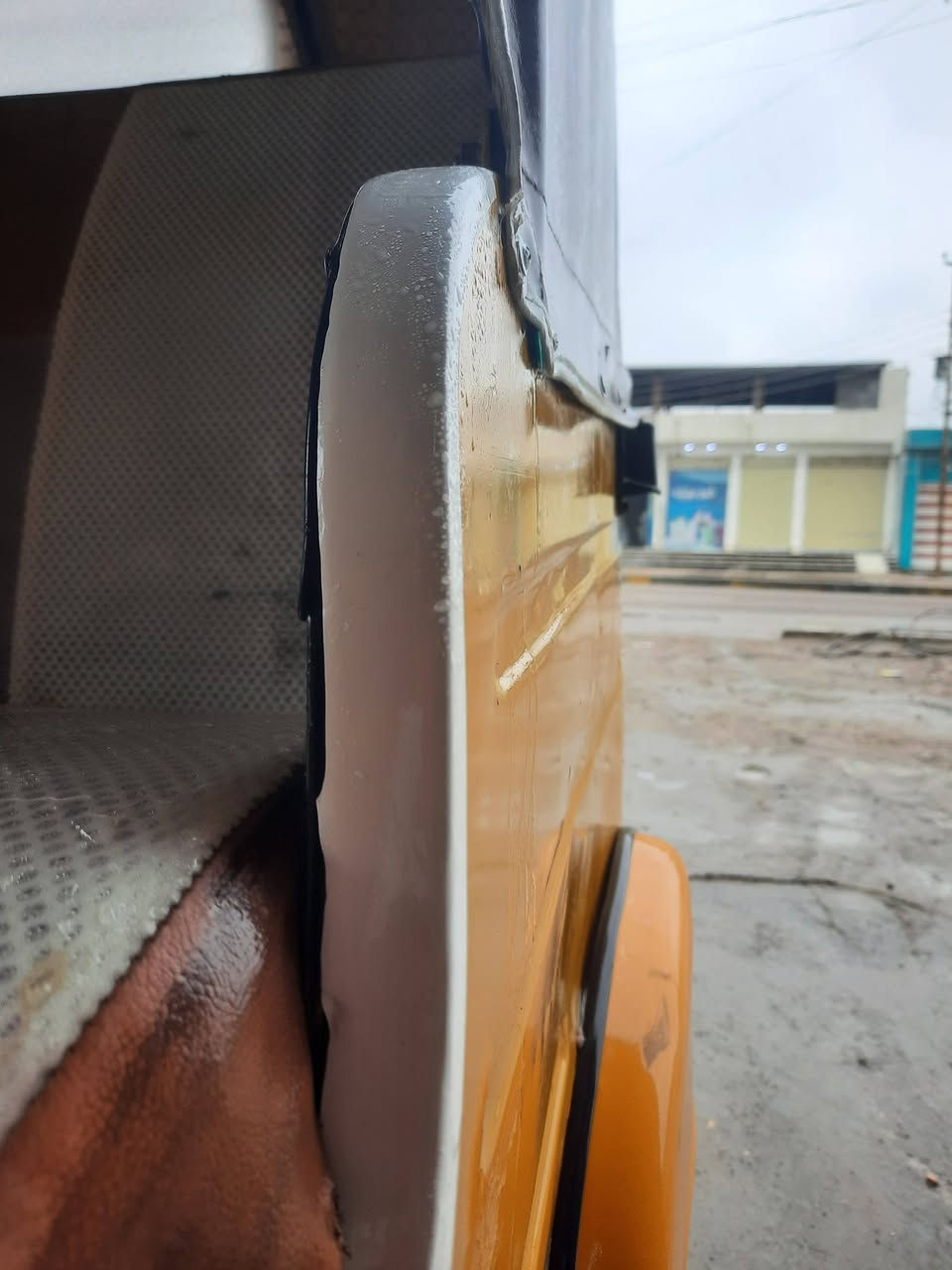 السلام عليكم تكتك 19 مرقم شهر ال 10  تكتك لاضربه ولا معجون السعر 5.600 جوة السوك يابه 
رقم الهاتف ***********
