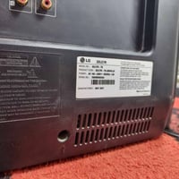 بلازما LG ٣٢ • بدون نت • خطوط بالشاشة