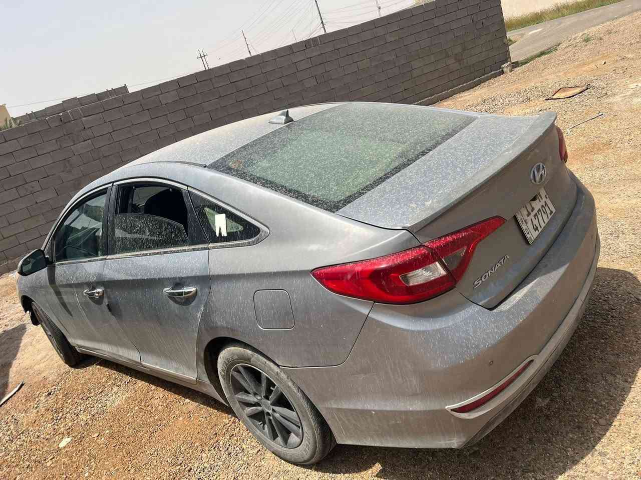 سوناتا 2015 وارد اميركي مرقم بغداد تبريد شاشة كامرة حساسا سيارة خير من الله 
مكينة 2400 ادير الها بانزين عادي دونزها ع العادي قليل جداا 
سعرها 115 وبيها مجال بسيط 
*********** واتس اب الخاص مفتوح اذا مو شراي لتعبني واتعبك تحياتي ..
