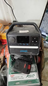 عاكسه انكر 250واط السعر 145الف الستفسار وتساب 07721844605