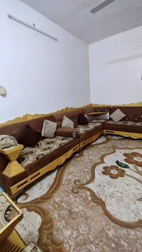 ديوان كويتي • ١٤ مقعد • الرمادي