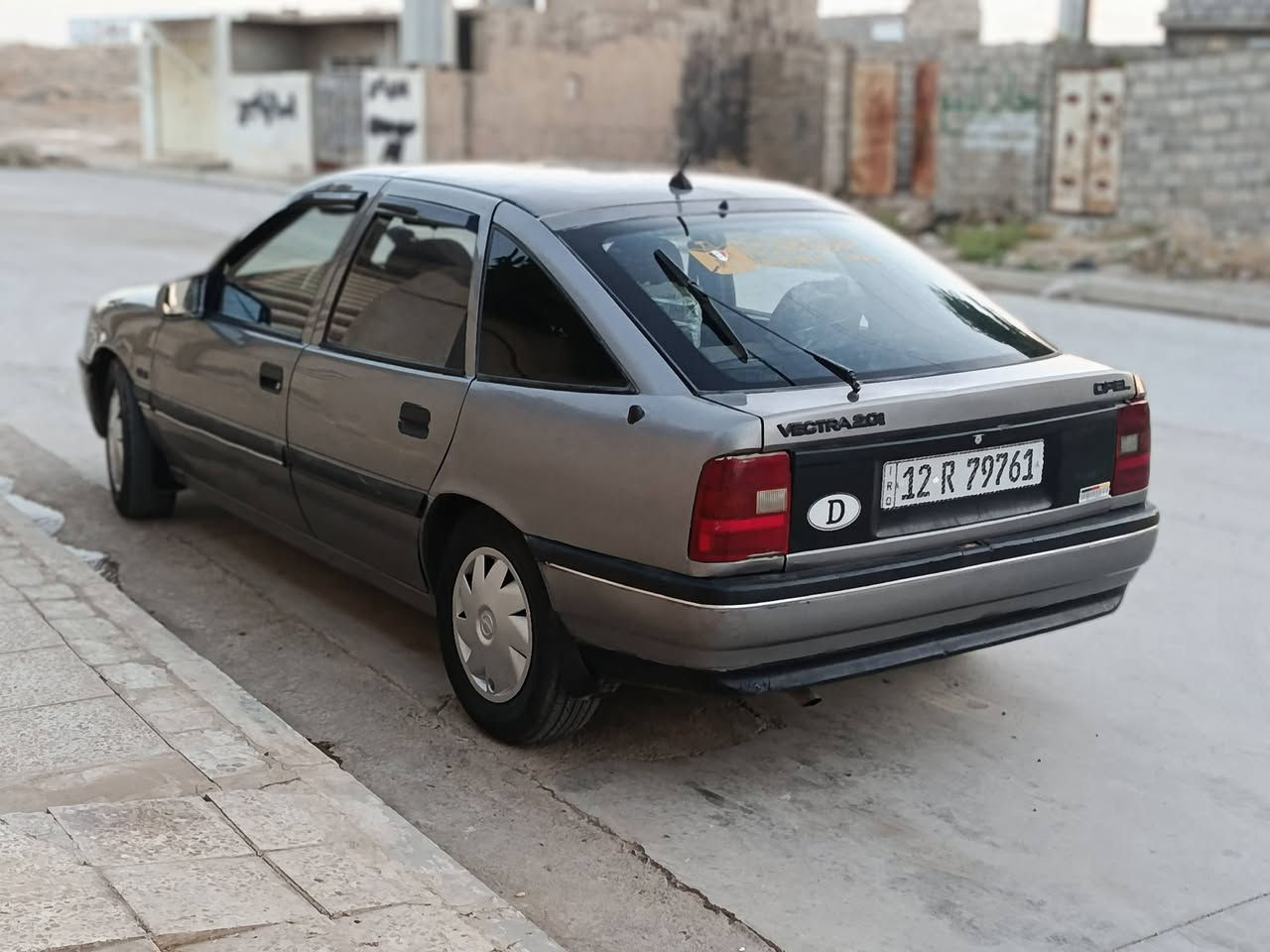 اوبل فيكترا رقم دولي بأسمي كابون بانزين
حجم 20
صبغ عام جماليه طخم تاير محرك كير نضاف
السعر 34بيها مجال 
موصل الأيمن رجم حديد
***********
