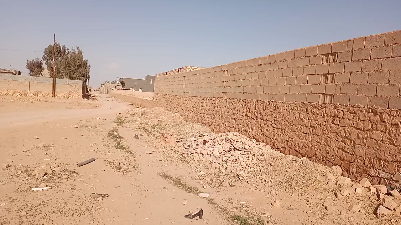 ارض للبيع ارض للبيع
العنوان حي الزيتون الغربي 
المساحه 400 متر 
العرض 20 متر 
النزال 20 متر 
سعر المتر 30 وبي مجال للطيبين 
للاستفسار الاتصال على الرقم 
***********
