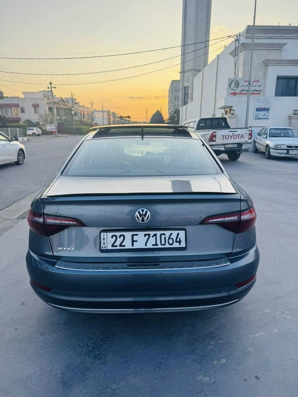 جيتا موديل 2021 
 مواصفات SE+فول 
ماشية 132 الف
گير محرك تحويل شرط 
ارباگات سیستم 
سيارة قطعة و نص صبغ 
صور سونار موجود 
رقم اربيل جاهز بأسمى 
سعر 145$ و مجال

واتساب
***********
