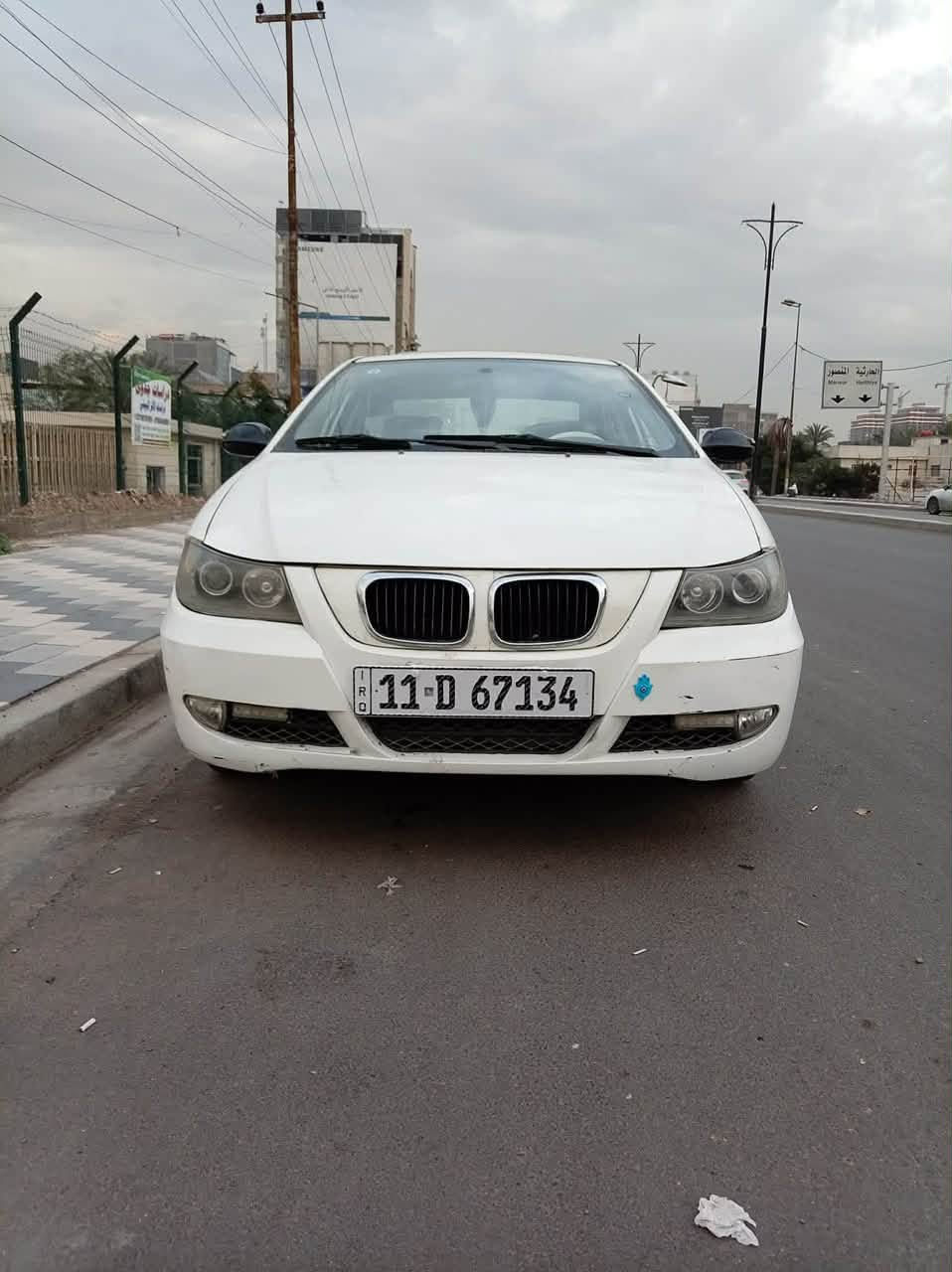 للبيع ليفان 620بسمي رقم بغداد إنكليزي سنويه لسنه 2031 هزه جديده بيهه بنيد مبدل وجاملغ عل بارد بدون دواخل تجي وتشوف تبريد كير مكينه خير من الله تخم تاير جديد صدر أمامي خلفي جديد السياره خير من الله 
السعر 45$وبيه مجال 
مكان بغداد حي الجهاد رقم:***********
