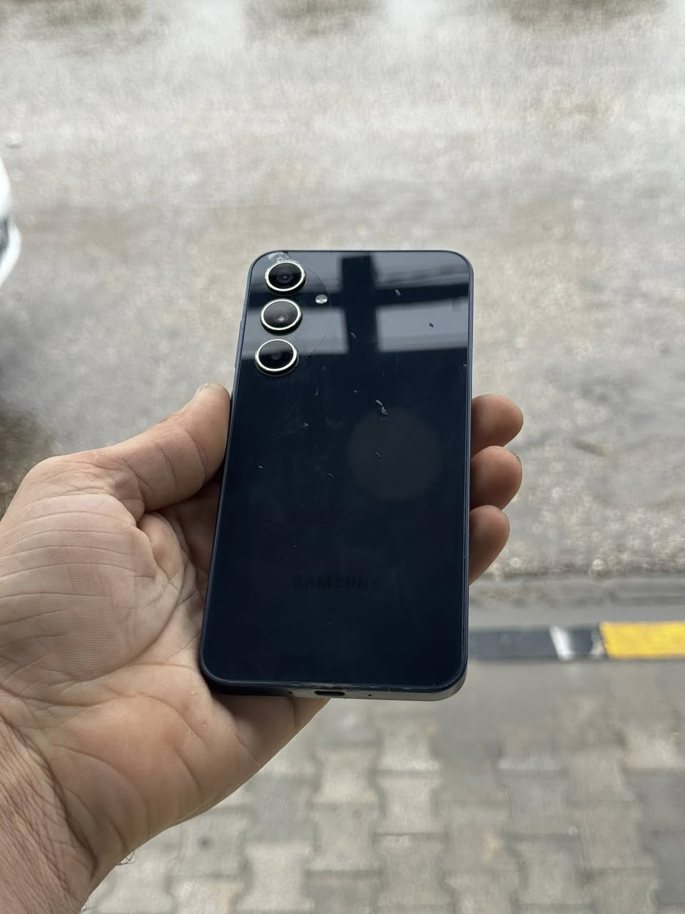 samsung  A35 5G 

256
الجهاز نضيف كدامك 
الشاشه بيه فطور ما ماثر على المس 
الضهر مبدل وكاله - كله شغال فقط نقص بوابه الخط 

لبيع مستعجل الانو السعر نص سعر السوك 

125 الف 

كوفهحي ميسان


**إذا كنت صاحب هذا الإعلان وتريد حذفه لأي سبب، رجاءا أرسل رسالة إلى الدعم الفني**