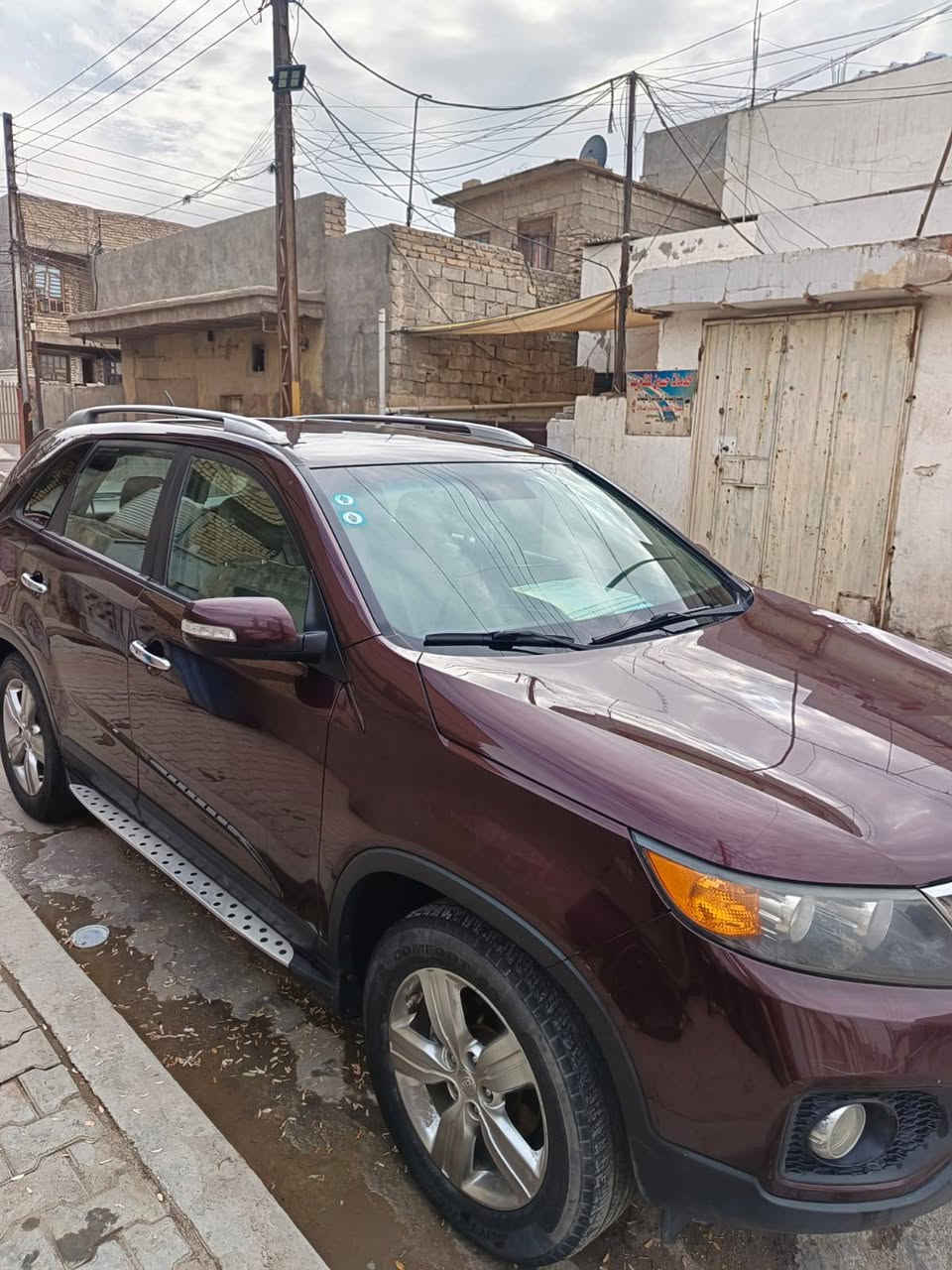 السلام عليكم كيا سورنتو للبيع وارد امريكي ضررها مثل ماموضح بالسونار الموديل 2012 السياره ليبل واحد بدون تبديل مكينه جديد حاويه جاهزه من كلشي السعر 132ورقه وبيها مجال شي قليل العنوان بغداد رقم الهاتف ***********
