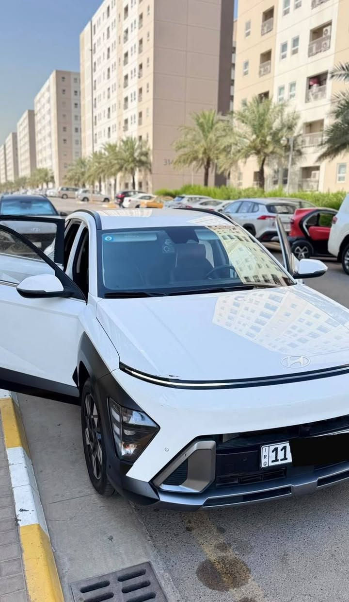 السلام عليكم عندي كونا كوري 2025 محرك 1600 جي دي اي
فول عدا الفتحه  ماشيه ٢٥
التحكم  المنحدرات كامرا360 تدفئة تبريد المقاعد مستشعر وقوف بصمه مثبت السرعه شاشه كبيره مراقبه النقطه العمياء نضام المفتاح الذكي مصابيح زنون الامامي تشغيل عن بعد رادار شاحن لاسلكي كشافات ضباب تبريد تدفئه كشنات الحادث تبديل بنيد ايرباك استيرن  
*********** السعر ١٧٥ وبيها مجال
