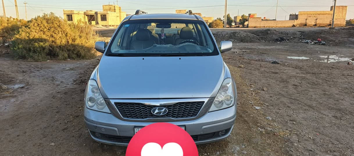 سلام عليكم
سيارة هونداي انتر ويج سبعه راكب موديل 2008 فول مواصفات من عدم البصمه كشن كهربائي باب كهربائي جنطه كهربائي سيارة مكينه وكير مكفولات وسونارهه بيهة سنويه بسمي لل27 رقم بغداد إنكليزي المكان الرميثة رقم الهاتف (***********)
